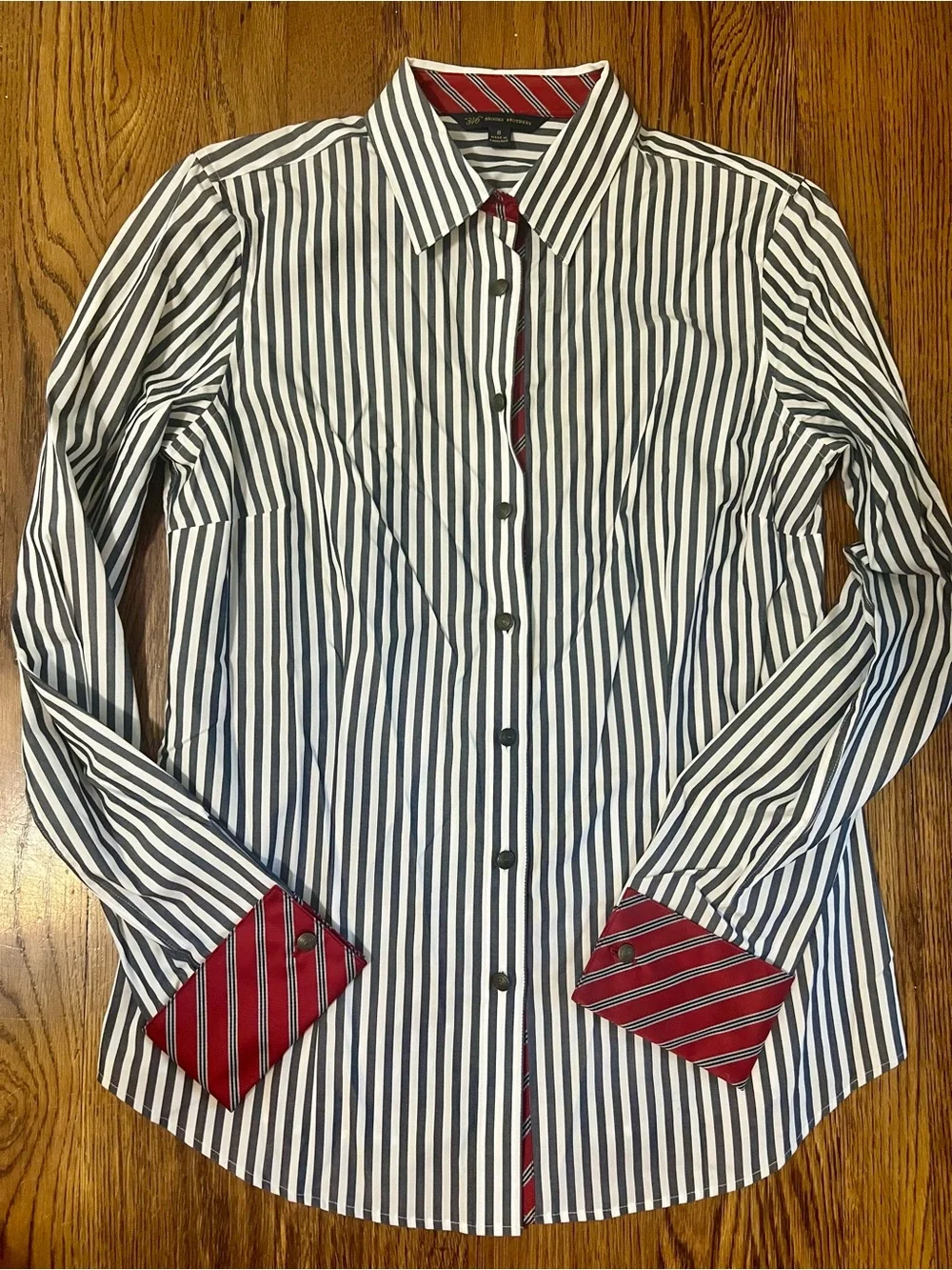 Brooks Brothers Navy & White Striped Dress Shirt with Red Accent - Picture 1 of 2